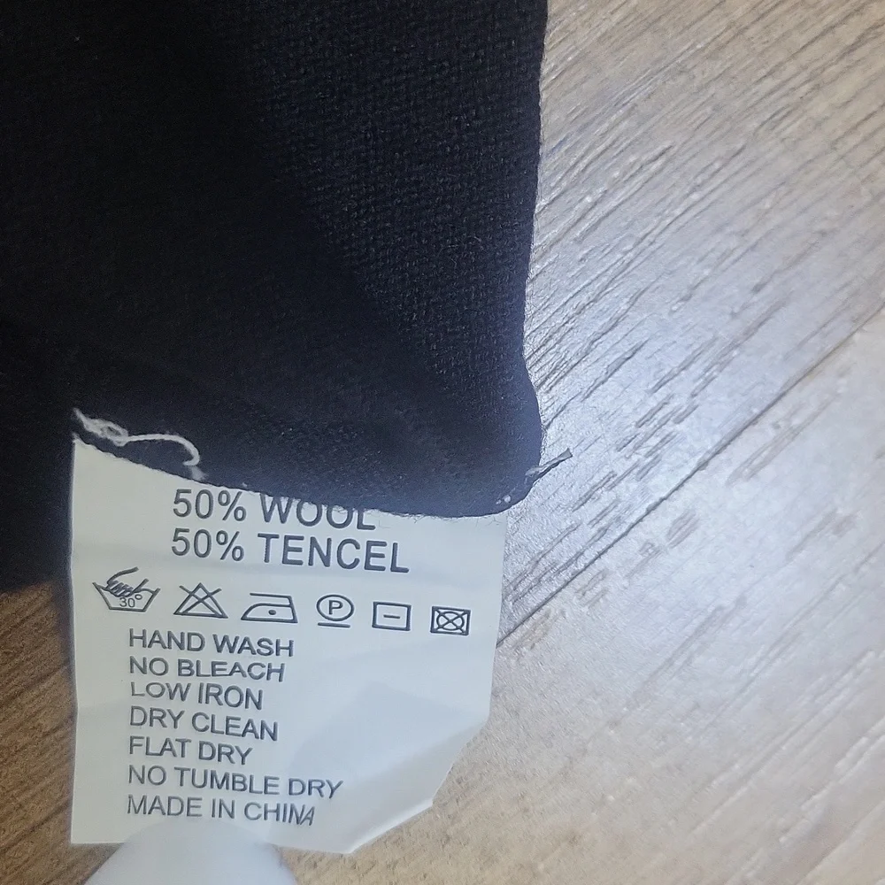 GUY LAROCHE Black Gray Orange Brown Wool Tencel Crewneck Lightweight Sweater